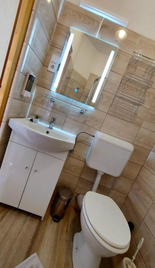 Mp Center Maganszallas Miskolc Dış mekan fotoğraf